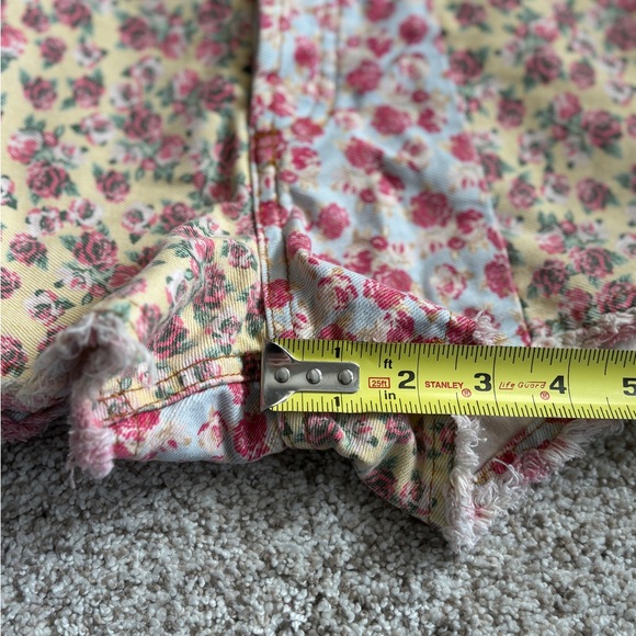 Anthropologie X Farm Rio High-Rise Patchwork Denim Shorts Floral Size 29 - Picture 11 of 12